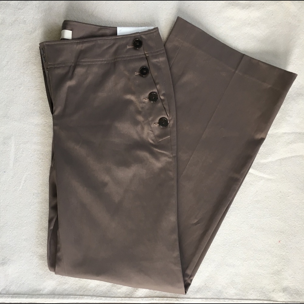 LOFT  Marisa Modern with stretch.  Size 8